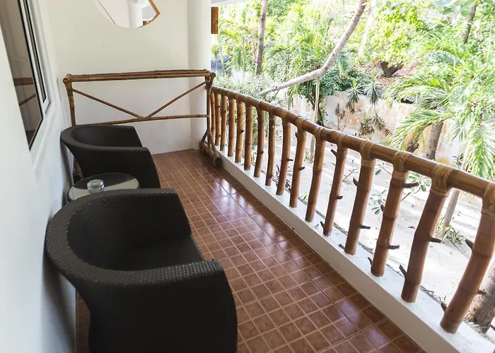 Evolution Dive And Resort